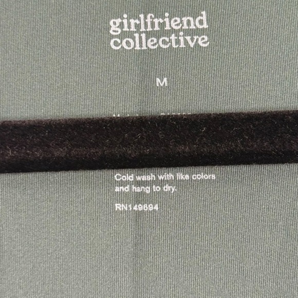 Girlfriend‎ Collective Paloma Racerback Sports Bra Medium (Green) NEW - Picture 7 of 9